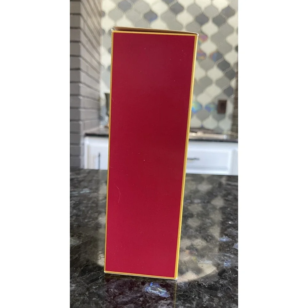 Minx Red Currant Evergreen Juniper Holiday Reed Diffuser Scented Home Fragrance